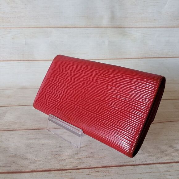 Authentic Louis Vuitton Epi Sarah Long Wallet Red Rouge Portefeuille Leather - Picture 2 of 16